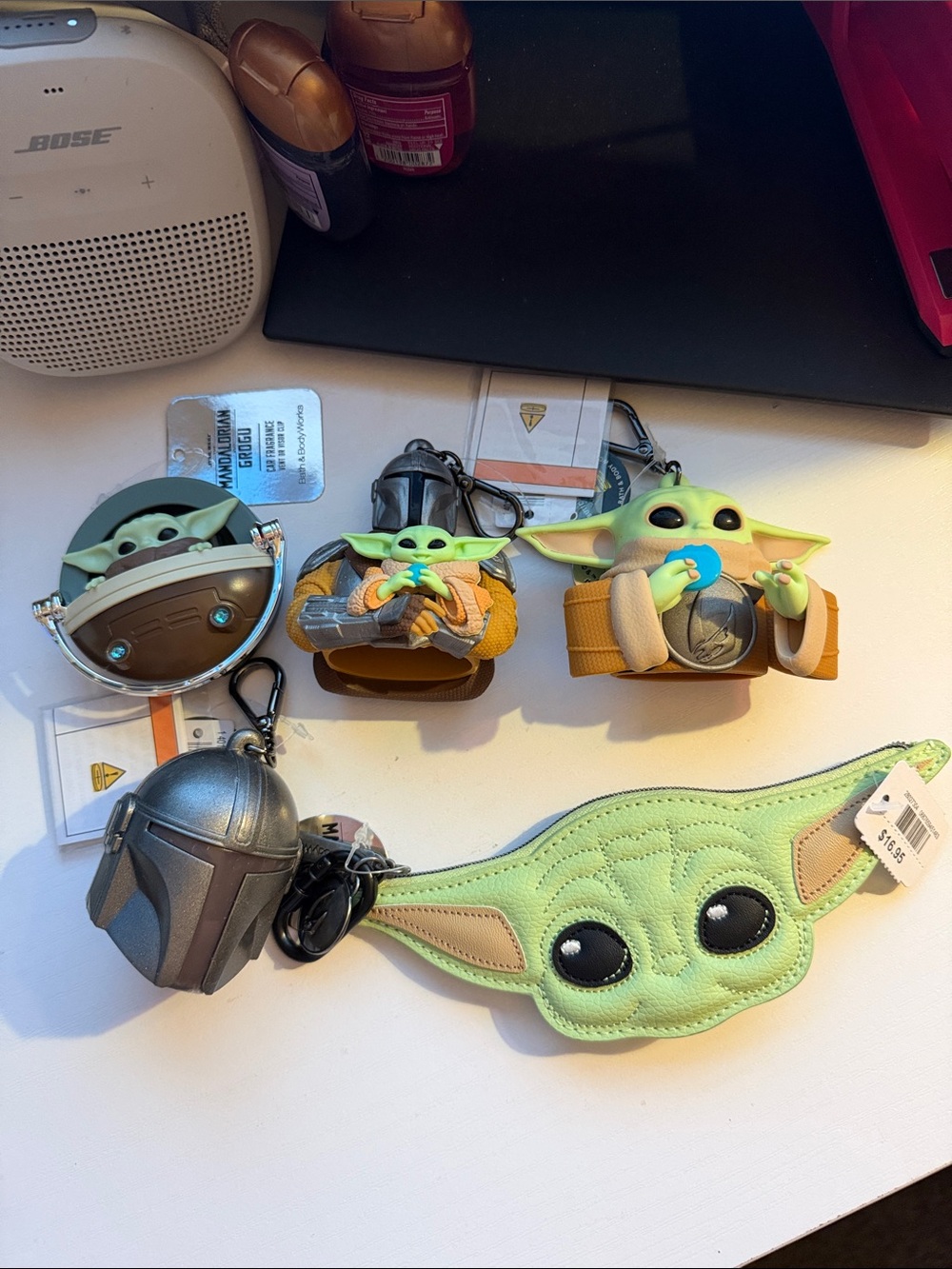 Bath & Body Works The Child (Grogu) Green and Brown Keychain & Case Bundle